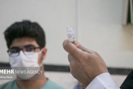 در تزریق دوز سوم کوتاهی نکنید/ عدم مصونیت بخشی واکسن کرونا در برابر آنفلوانزا