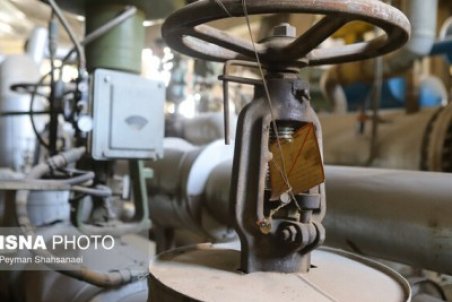 خاموشی و محدودیت برق در اصفهان نداریم