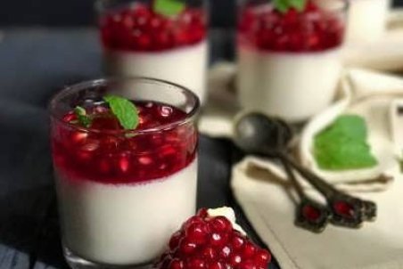 طرز تهیه سه دسر شب یلدا