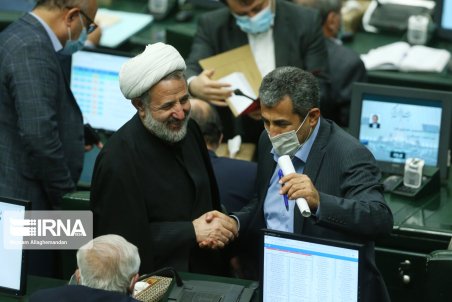 شاهکار دولت رئیسی در کنترل بیماری و کاهش فوتی های کرونا قابل ستایش است