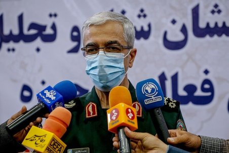 سرلشکرباقری: همکاری‌های نظامی ایران و جمهوری آذربایجان توسعه می‌یابد