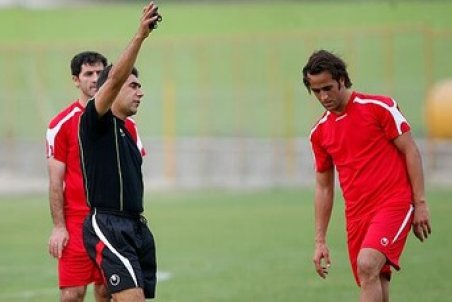 ۵ تیم لیگ ایران علیه پرسپولیس می‌جنگند!