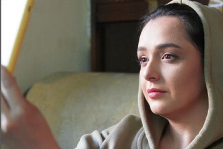 دردسرهای ترانه علیدوستی، در سلفی گرفتن/ عکس