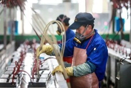 چین از اسب قدرت پیاده شد