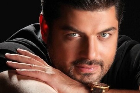 خاطره شنیدنی سام درخشانی از جسارت حمید لبخنده