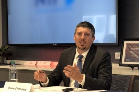 خروج «معمار تحریم‌ها» از تیم دیپلماتیک آمریکا تاکتیک است؟