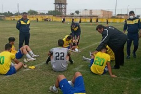 اعتصاب در تیم علی‌منصور