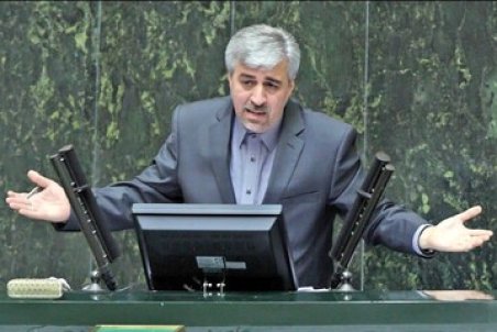 آقای وزیر؛ وزنه‌برداری طفل سرراهی نیست!