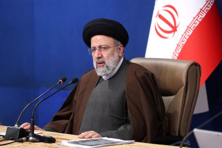 رییس جمهور: هماهنگی تیم اقتصادی نقطه قوت دولت است/ گزارش‌های اقتصادی متقن و حساب شده باشد