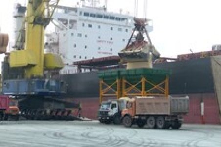 بی‌توجهی به هشدارها/ ارز ۴۲۰۰ جوانه زد!