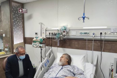 معاون پارلمانی رییس جمهور از طالب‌زاده عیادت کرد