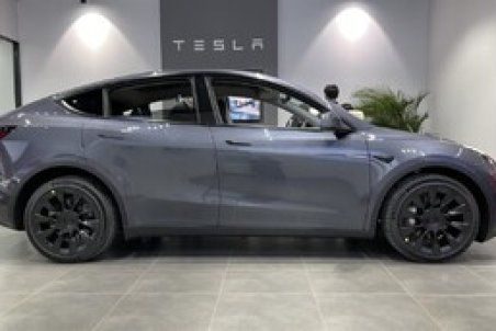 شتاب قیمت خودروهای تسلا