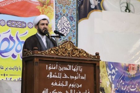 امام جمعه ملایر: شبکه ملی اطلاعات برای دفع توطئه دشمنان راه‌اندازی شود