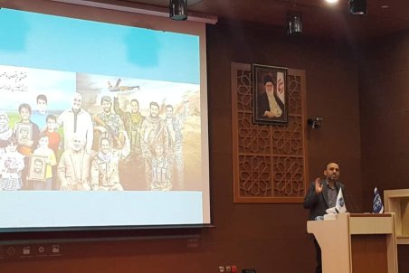 چهره‌ها و سلبریتی‌ها در برابر جذبه حاج قاسم رنگ می‌بازند