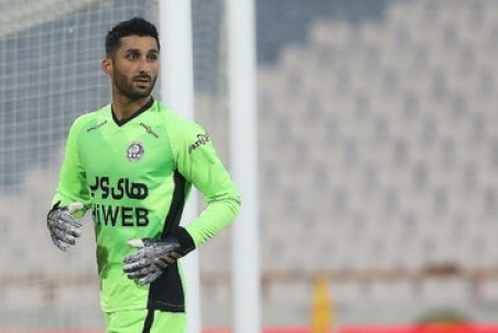 تصمیم جنجالی گلر مازاد استقلال