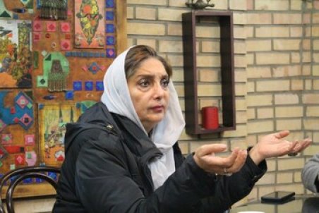 دلالی و پول کثیف، به جانِ سینمای ایران افتاده است