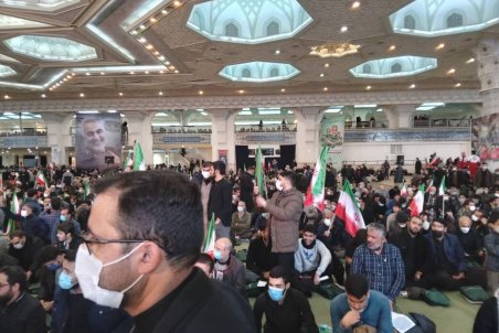 اجتماع بزرگ مردم تهران در فراق حاج قاسم با حضور رییس‌جمهور آغاز شد