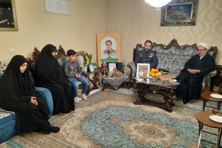 سرتیپ فرزاد اسماعیلی: ایثار کادر درمان در مقابله با کرونا فراموش نمی‌شود