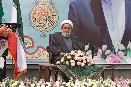 پناهیان: دیپلماسی مقاومت مرز نمی‌شناسد/شهید ایرلو مردم یمن را تنها نگذاشت