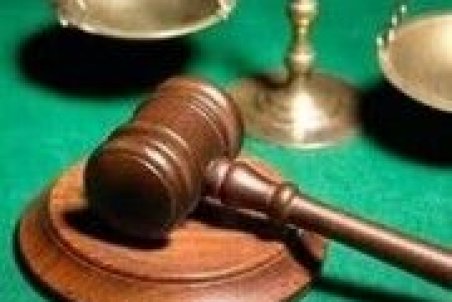 نشست مسئولیت کیفری "یقه سفیدان" در قم برگزار شد