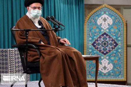 رهبر معظم انقلاب: هیئت‌های اهل بیت(ع) باید مرکز پاسخ به سوال‌های گوناگون جوانان باشد