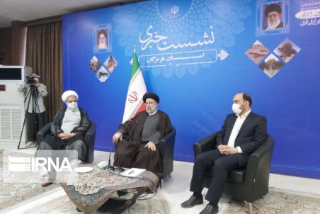 رییس جمهور:شعار ساخت چهار میلیون مسکن را محقق می‌کنیم