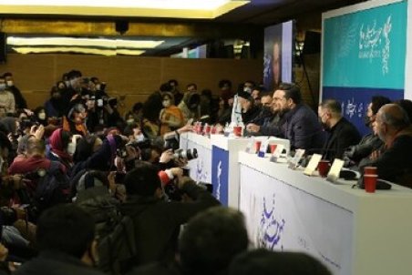 از غافلگیری جواد عزتی تا تجربه شیرین رعنا آزادی‌ور/ گزارش نشست خبری «مرد بازنده»