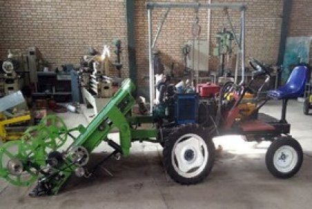 ساخت ماشین برداشت چندمنظوره گیاهان دارویی برگی و سبزی