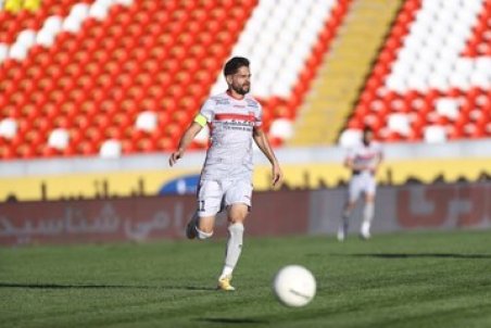 کاپیتان پرسپولیس مارادونا شد