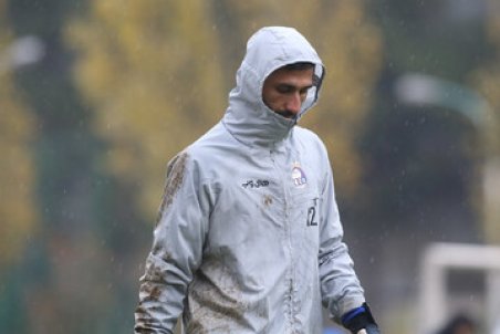 گلر جنجالی بدون بازی خداحافظی از استقلال می‌رود!