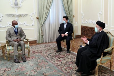 رییسی: تحکیم روابط با کشورهای قاره آفریقا با جدیت بیشتری پیگیری خواهد شد