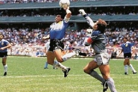 هنرمندی که گل تاریخی مارادونا را جاودان کرد