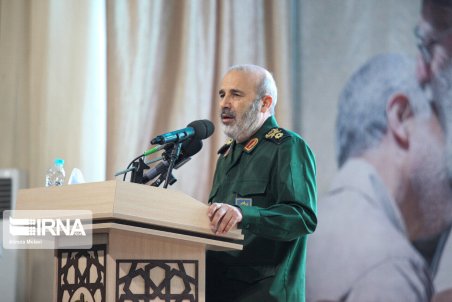 جانشین سپاه قدس: سردار سلیمانی تمامی توطئه‌ها و ترفندهای امریکا در عراق را نابود کرد