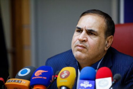 دلایل محقق‌نشدن پیش‌بینی صادرات ۱ میلیاردی تا ۱۴۰۴/ سرمایه‌گذاران روی مغزها متمرکز شوند