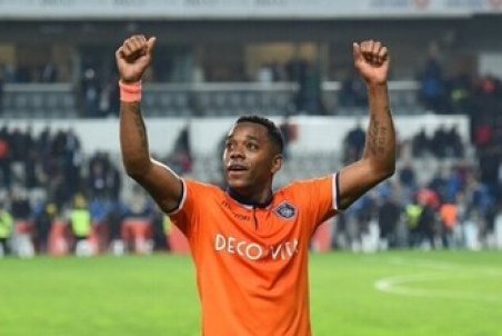 ستاره قرمزها به آزار جنسی محکوم شد