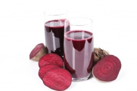 آموزش ساخت رژلب با چغندر