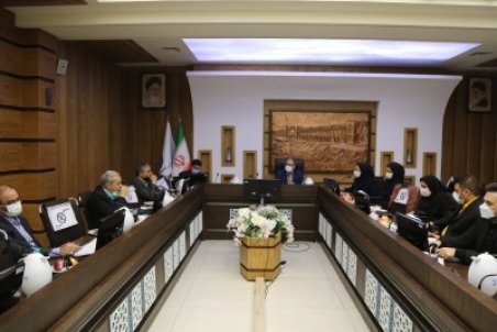 بررسی دسترسی پایدار و آسان صنف هتل داران به خدمات آبفای استان اصفهان