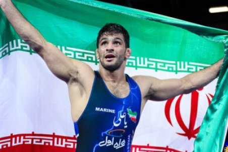 حسن یزدانی و زهره کودایی در بین چهره‌های سال ۲۰۲۱ ایران