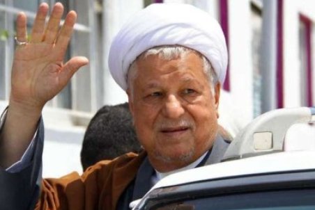 محمد هاشمی: «صدا و سیما آیت الله هاشمی را ممنوع‌التصویر و صدا کرده است»