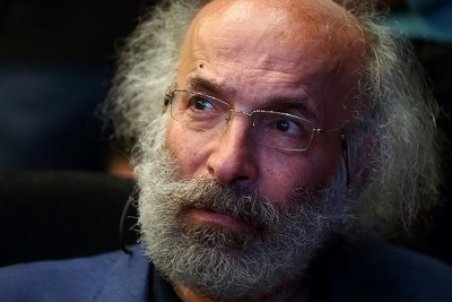 (ویدئو) ممیزی عجیب تلویزیون؛ گفتند هیچ گربه‌ای در خیابان نباشد!