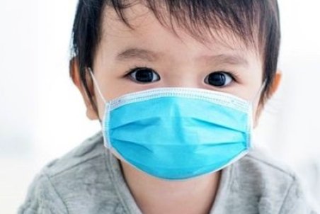 علائم اومیکرون در کودکان به چه شکلی است؟