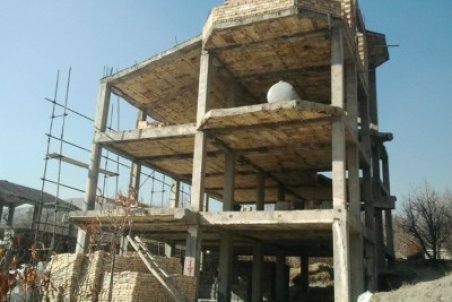 بازار گرم "دکان ماده ۱۰۰" در یاسوج؛ افزایش ساخت و سازهای غیرمجاز نگران‌کننده است