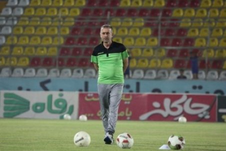 کمالوند: در حدی توان نداریم که ۹ امتیاز از ما بگیرند