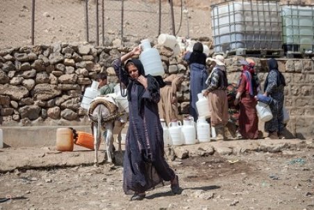 قصه پرغصه کم آبی در "لنده" ۱۰ ساله شد/ مردم آبی برای "شرب" ندارند