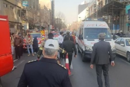 3 مصدوم در آتش‌سوزی پاساژ نگین ستارخان