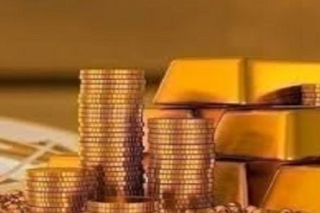 کاهش اندک نرخ سکه و طلا در بازار، سکه ۱۳ میلیون و ۵۰ هزار تومان شد