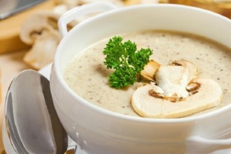 طرز تهیه سوپ گل کلم و قارچ + فیلم