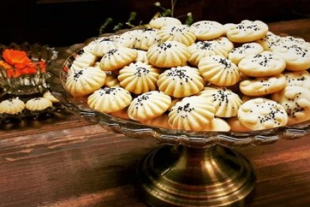 طرز تهیه شیرینی نان برنجی + فیلم