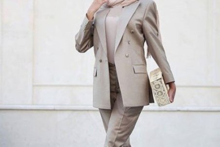 مدل های مانتو برای افراد قدبلند و چگونگی انتخاب آنها