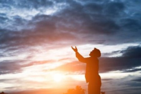 دعاهای دفع بلا هنگام کار و مسافرت